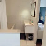 Oda ve Kahvaltı Kasteel Nijswiller