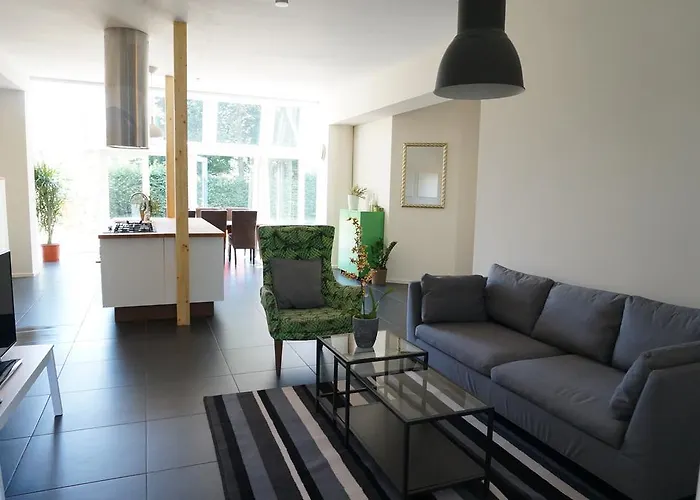 Oda ve Kahvaltı Kasteel Nijswiller 4*